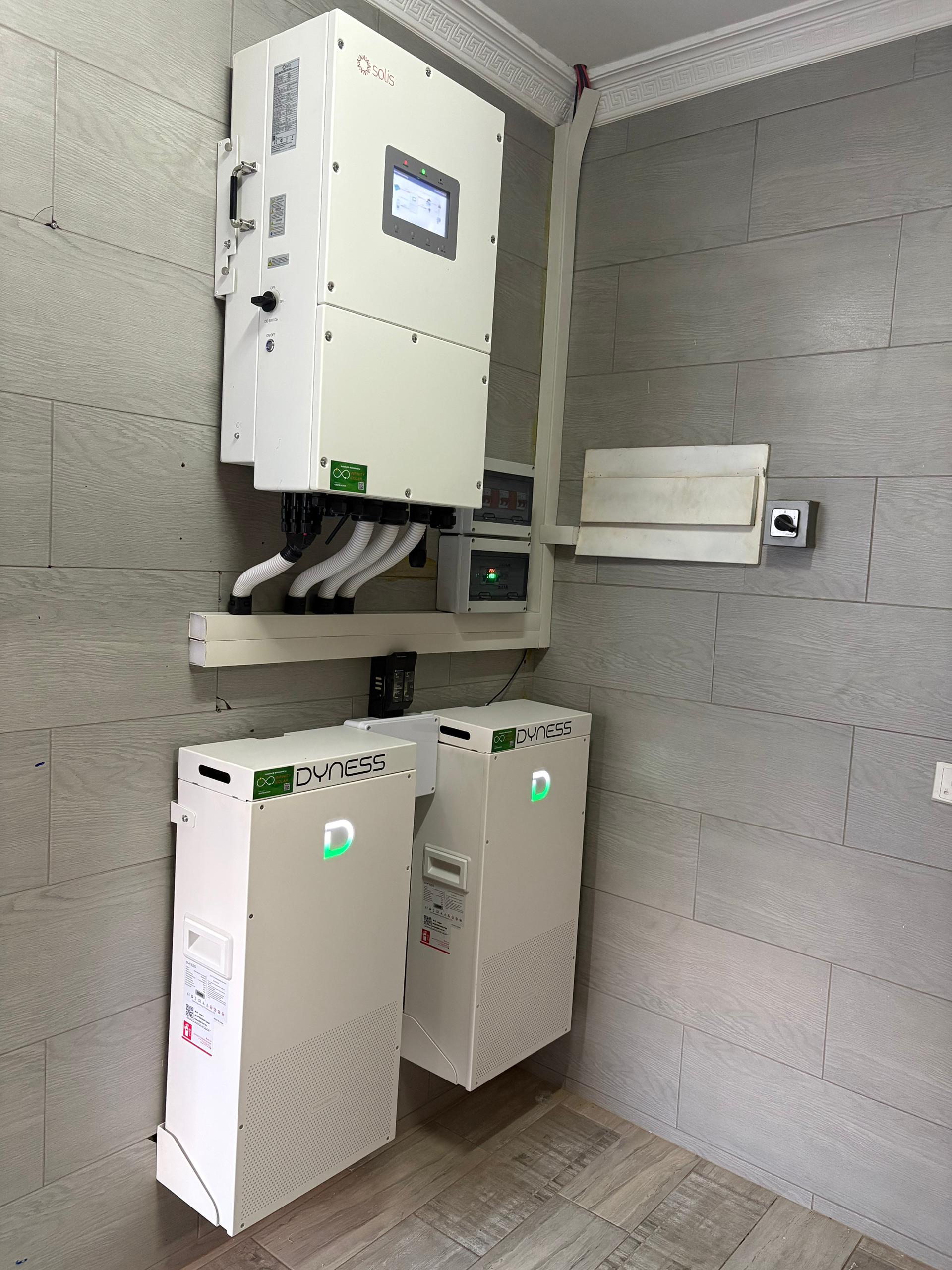 Solis 16KW Hybrid Inverter - Image 3
